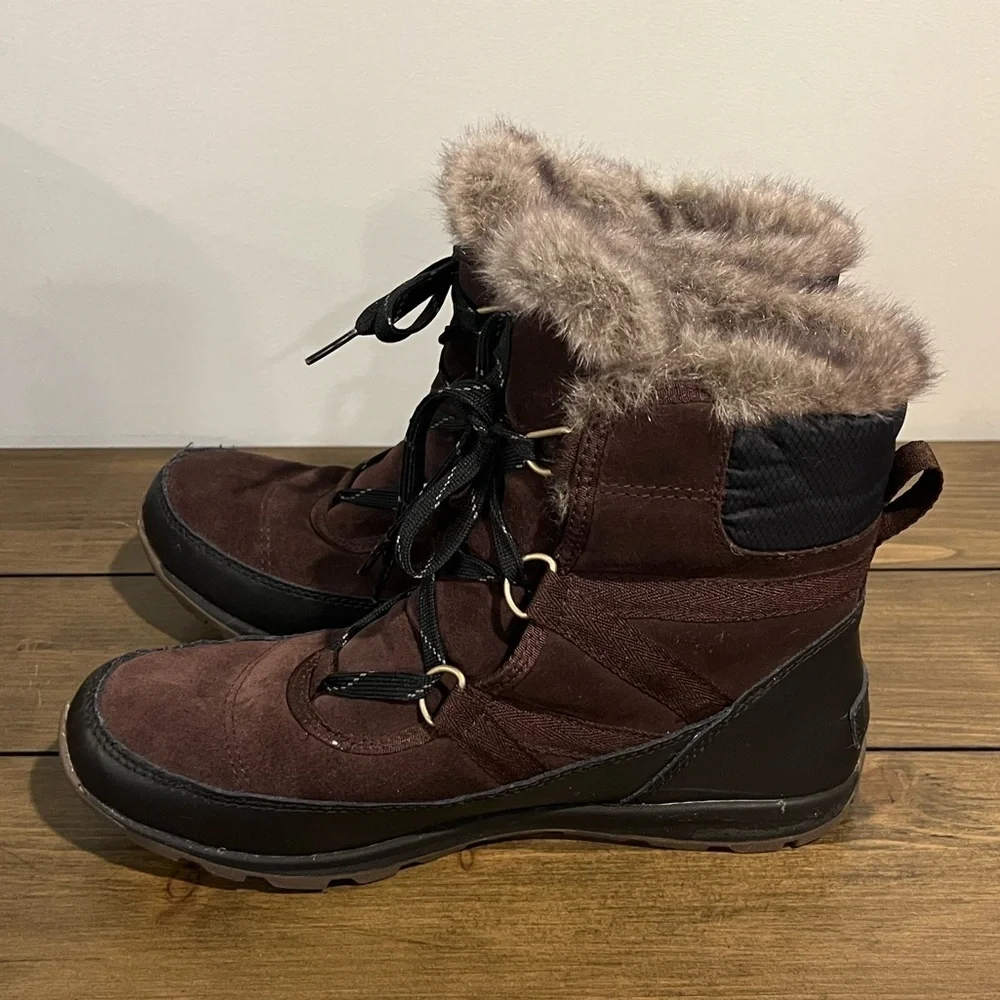 Sorrel women’s Tivoli sport faux fur lace up waterproof brown and black size 8M